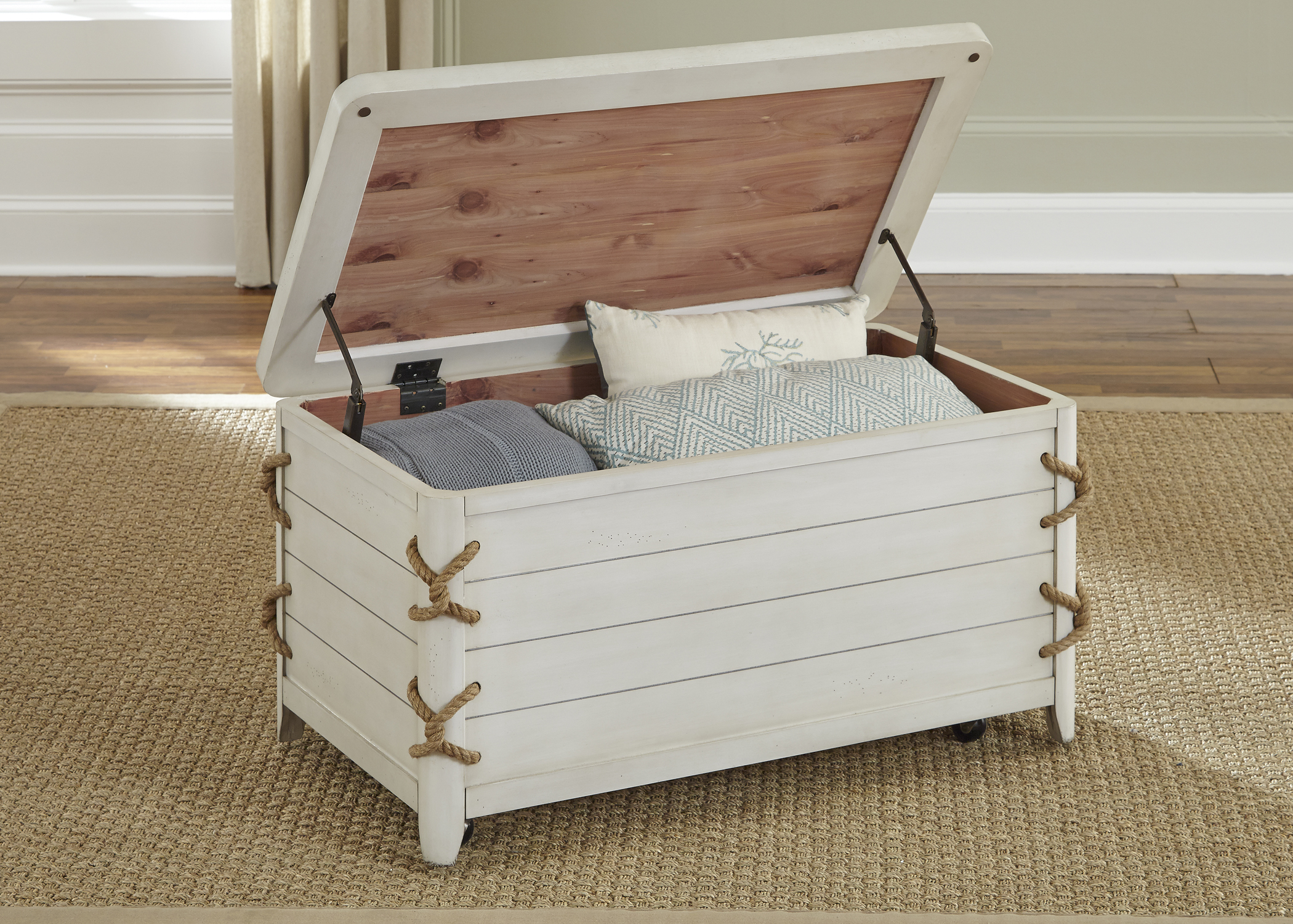 Storage trunk furniture hotsell